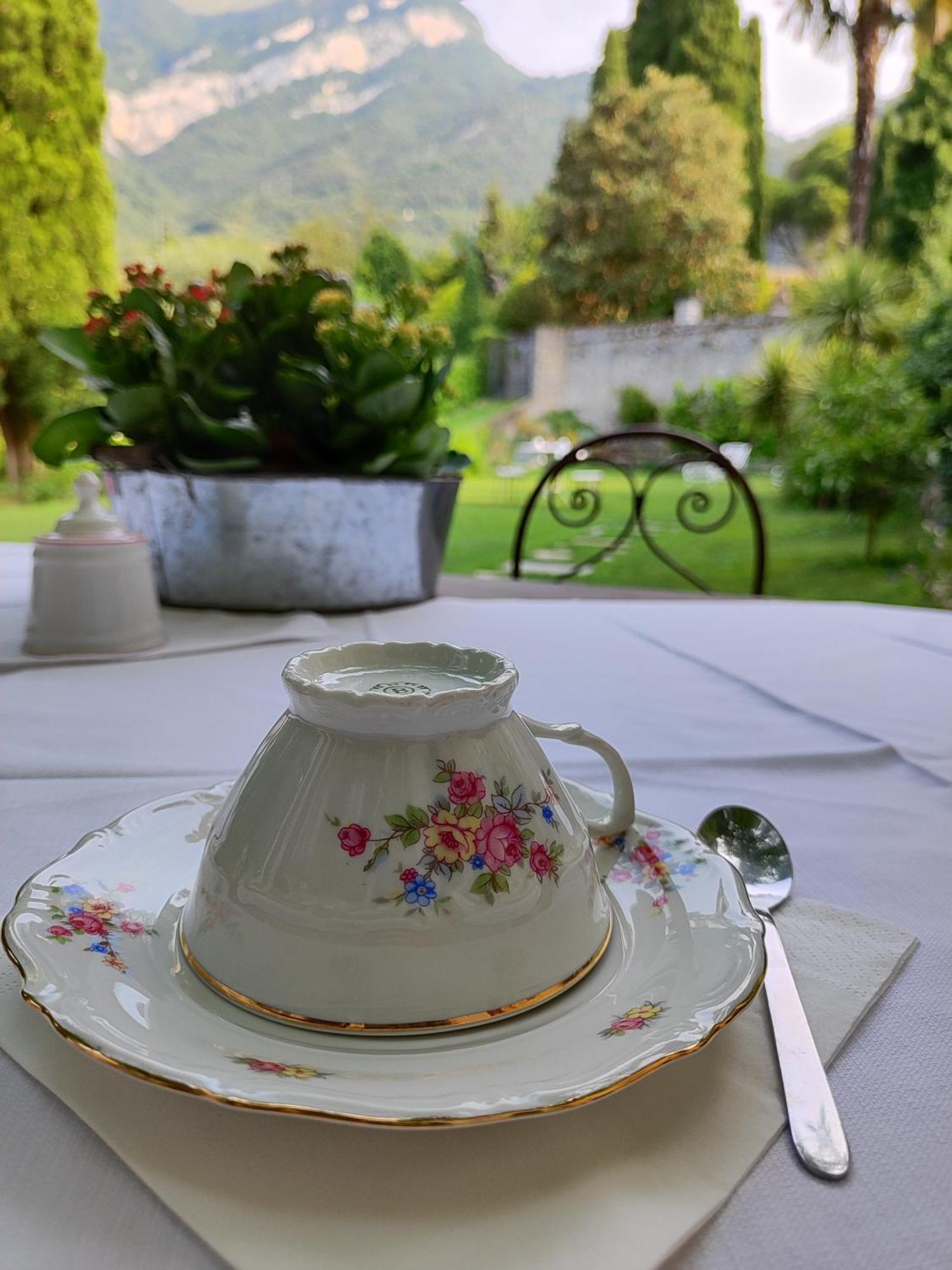 Casa Lumaca Bed & Breakfast Tremezzo Luaran gambar